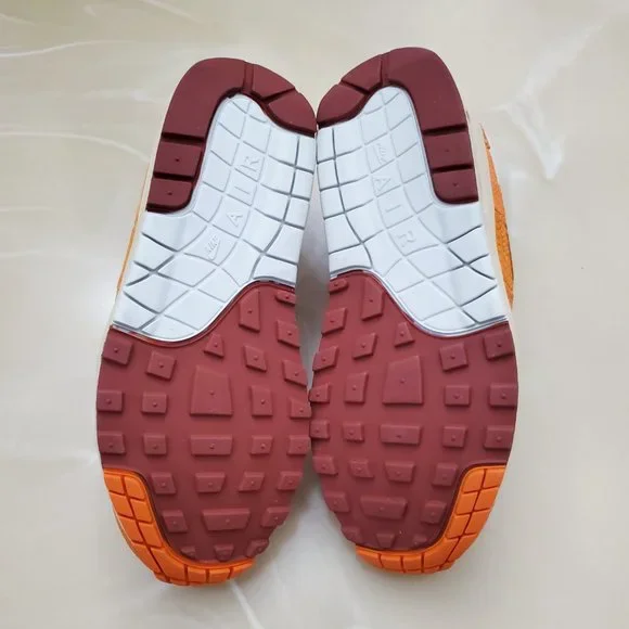 Nike Women's Air Max 1 Magma Orange - Picture 9 of 10